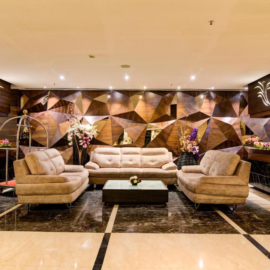 Hotel Godwin Haridwār Exteriér fotografie