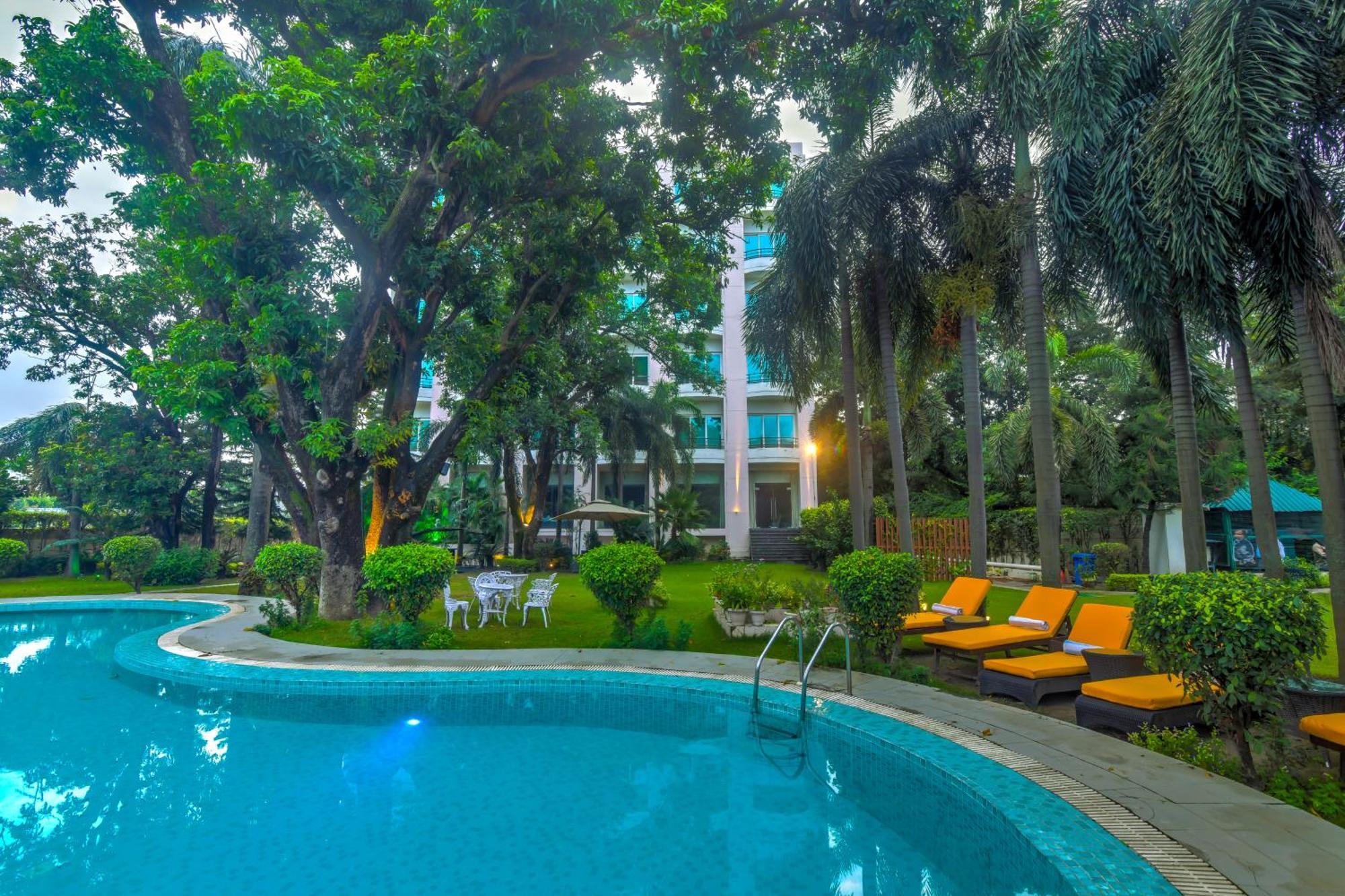Hotel Godwin Haridwār Exteriér fotografie