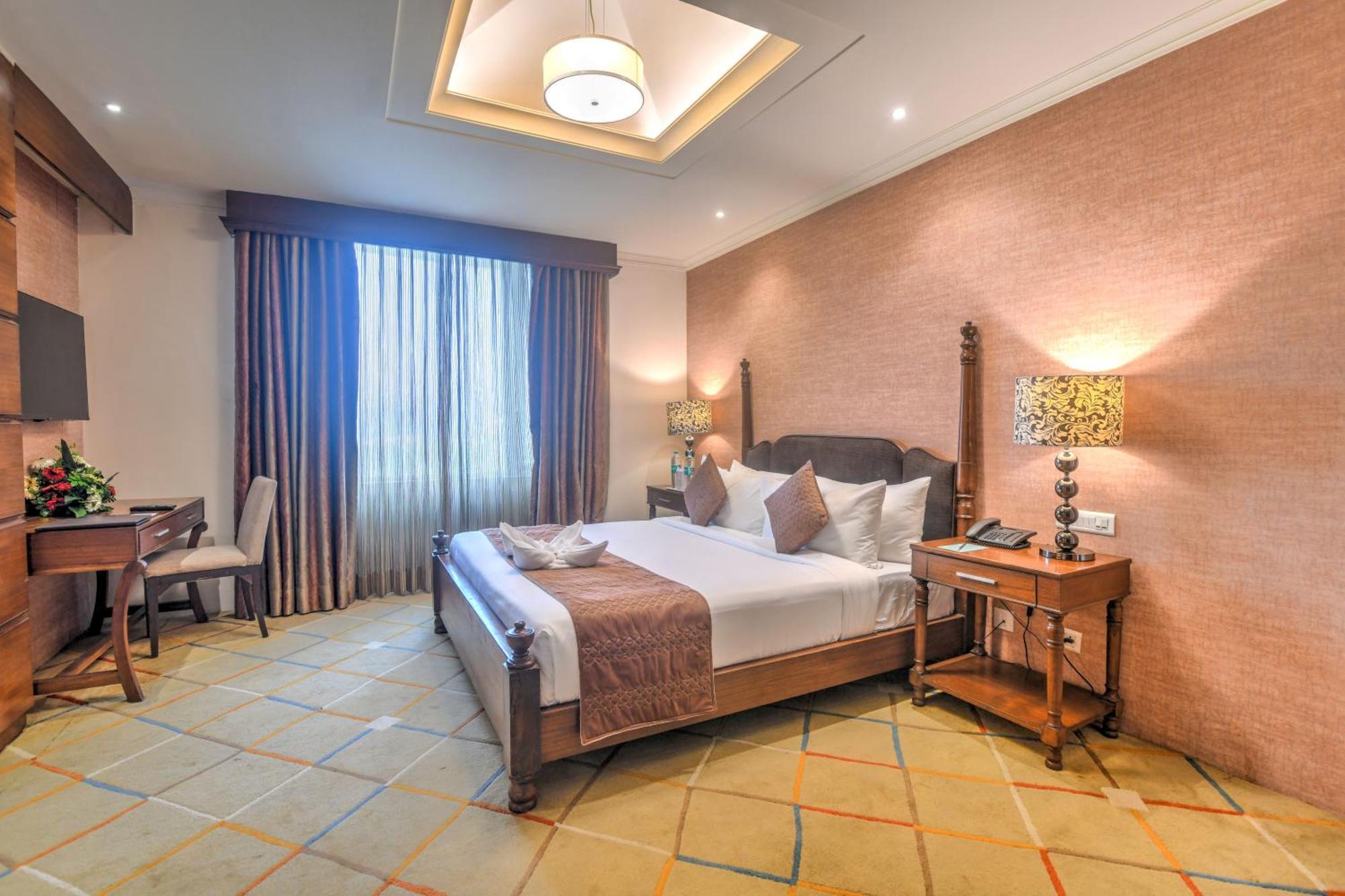 Hotel Godwin Haridwār Exteriér fotografie