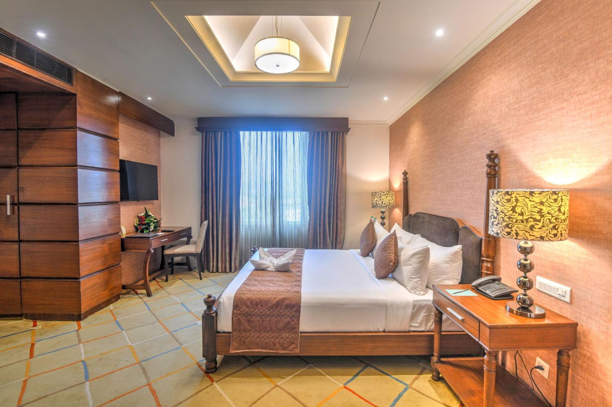 Hotel Godwin Haridwār Exteriér fotografie